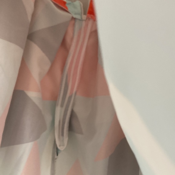 Fit and Flare Polyester skirt. Size M - Picture 2 of 6